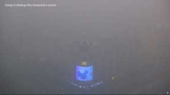 Smog in Beijing Hits Hazardous Levels