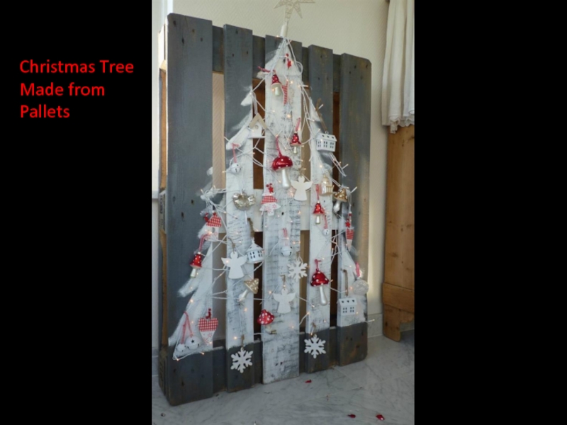 Christmas Tree Made from Pallets