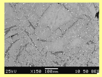 Состав и строение металлических кристаллов в титаномагнетитовой руде при медленном росте